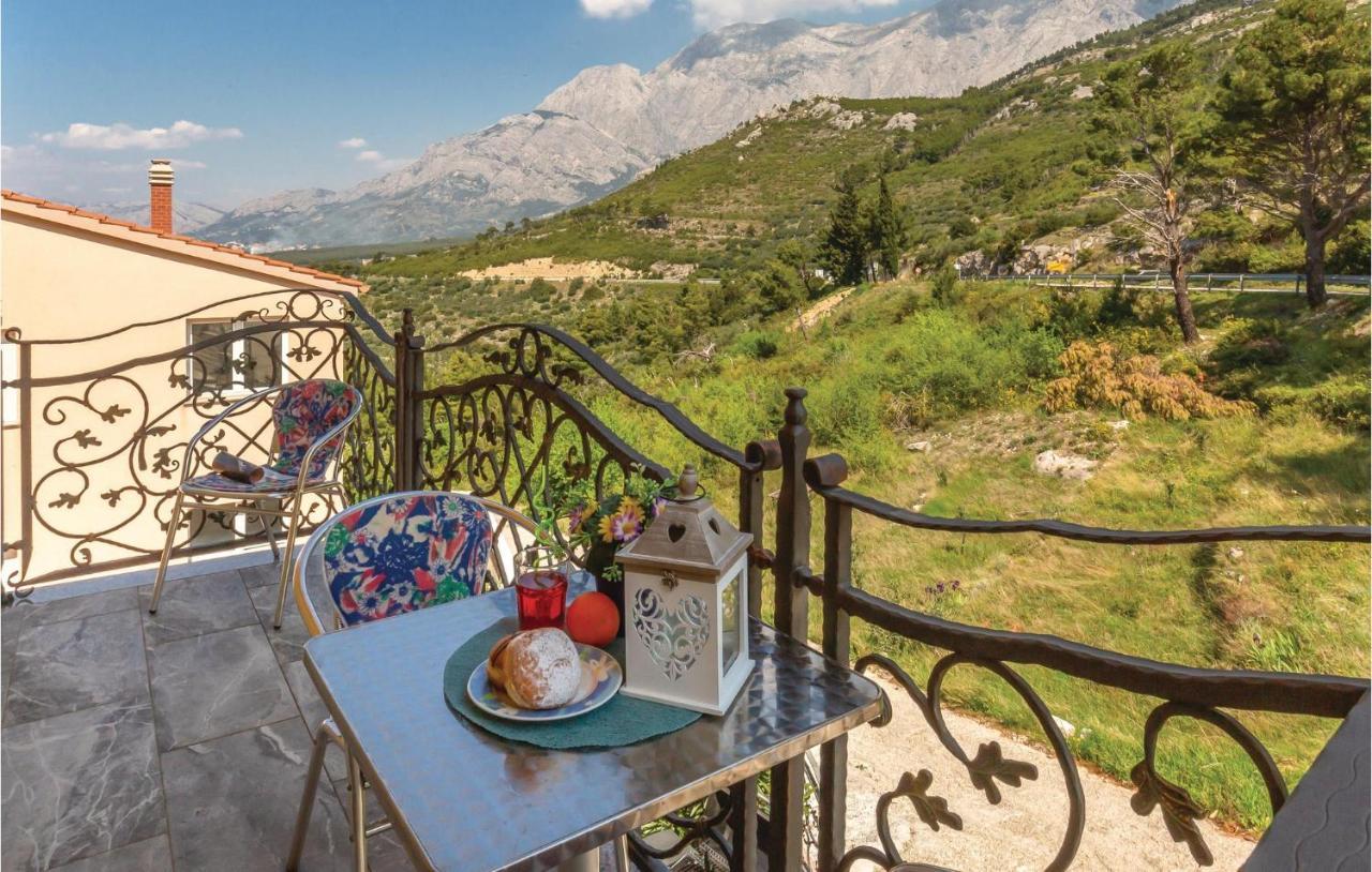 Beautiful Apartment In Krvavica With Kitchen Экстерьер фото